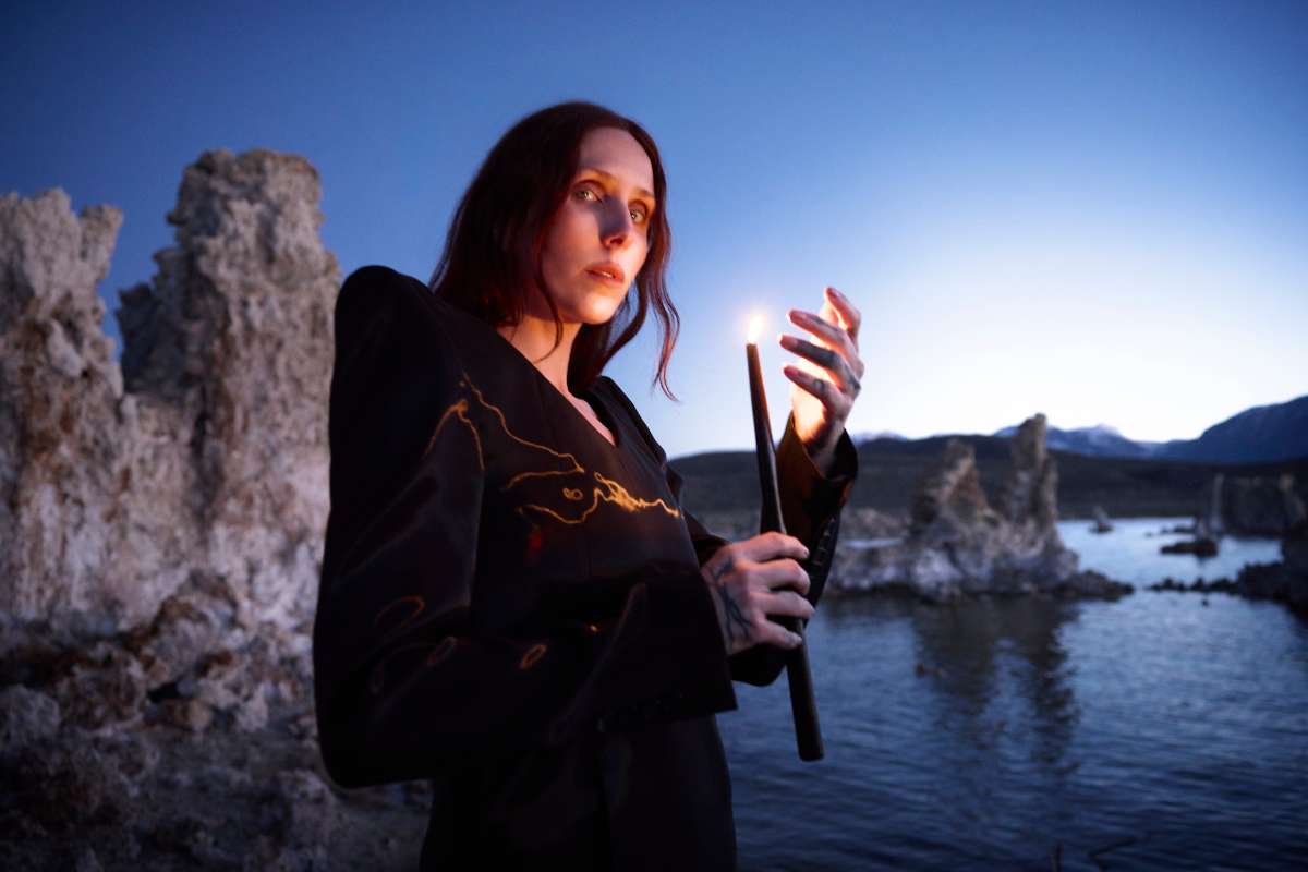 Chelsea Wolfe: THE DARK World Tour